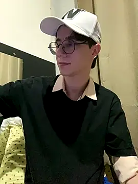 HeiRique online show from October 22, 2025, 4:02 am