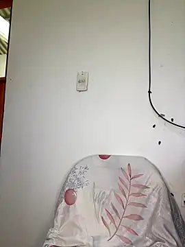 SantiGxxx33 online show from September 26, 2025, 6:56 pm