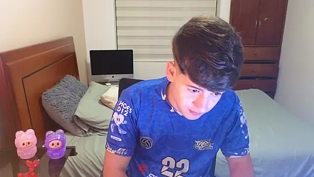 tightncuteass online show from September 28, 2025, 11:10 pm