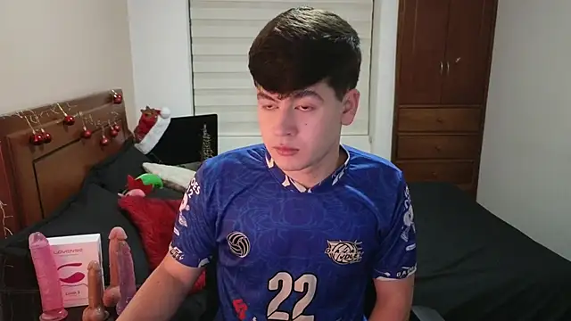 tightncuteass online show from December 14, 2025, 1:22 am