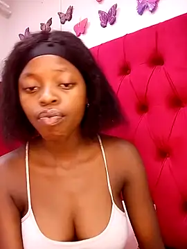 Snapshot of BlackberriesXxx chatting on February 15, 2026, 2:47 pm BlackberriesXxx online show from February 15, 2026, 2:47 pm