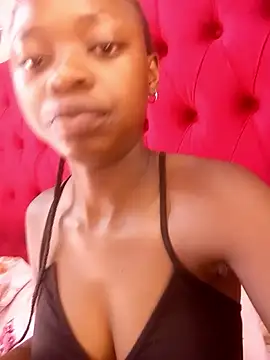 Snapshot of BlackberriesXxx chatting on February 25, 2026, 12:59 pm BlackberriesXxx online show from February 25, 2026, 12:59 pm