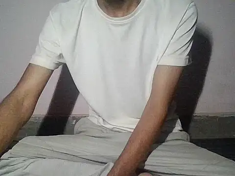 ash706339 online show from September 15, 2025, 12:21 am