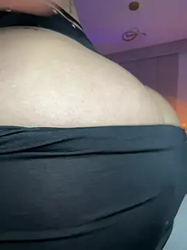 GabyMejiaa online show from July 7, 2026, 6:47 am
