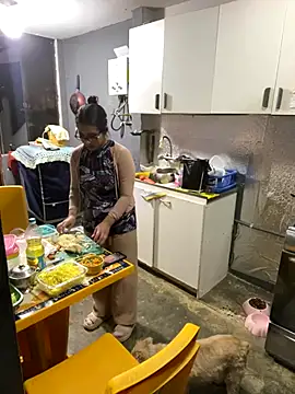 Afroditanamoraix online show from September 20, 2025, 3:18 am