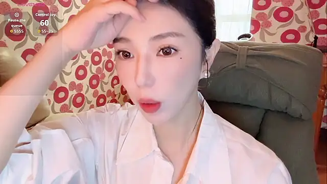 Snapshot of miss-lin chatting on November 30, 2025, 6:06 am miss-lin online show from November 30, 2025, 6:06 am