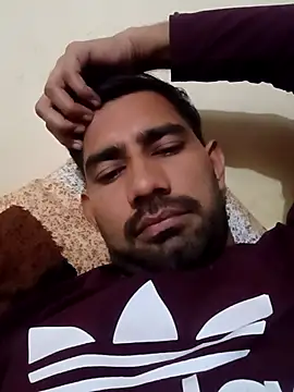 Snapshot of snadycam chatting on November 28, 2025, 3:04 pm snadycam online show from November 28, 2025, 3:04 pm