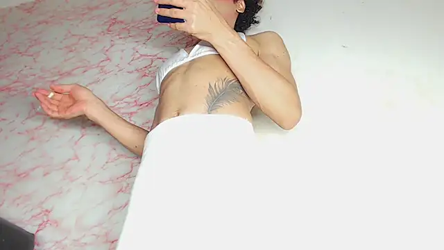 franchescadoll online show from February 4, 2026, 2:06 am