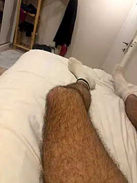 Snapshot of Sovaisback chatting on October 30, 2025, 4:25 am Sovaisback online show from October 30, 2025, 4:25 am