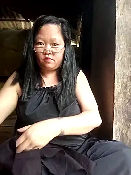 riso-00 online show from April 11, 2026, 3:11 am