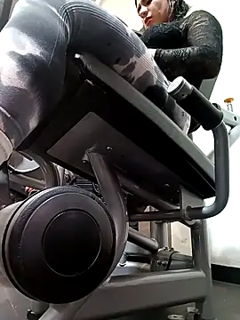 Mishchelle Zakii online show from February 16, 2026, 9:00 pm