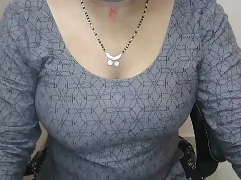 bold naina online show from October 18, 2025, 3:42 am