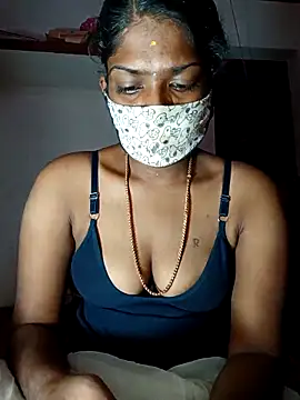 Tamil Kavitha online show from November 30, 2025, 4:22 pm