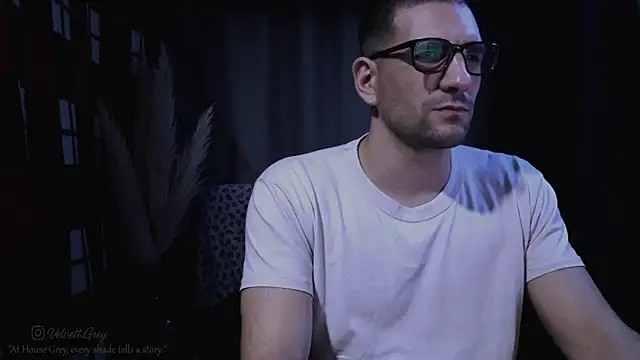 Snapshot of ObeyLust chatting on October 13, 2025, 4:34 am ObeyLust online show from October 13, 2025, 4:34 am