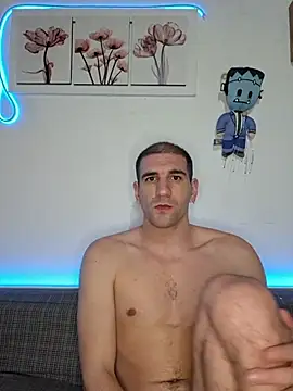 Snapshot of ObeyLust chatting on December 14, 2025, 8:13 pm ObeyLust online show from December 14, 2025, 8:13 pm