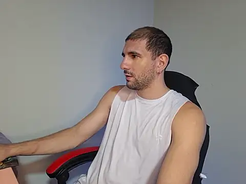 Snapshot of ObeyLust chatting on February 17, 2026, 3:25 am ObeyLust online show from February 17, 2026, 3:25 am