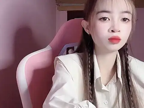 Suna7383 online show from November 10, 2025, 2:49 pm