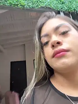 MayaMoanXXX online show from November 10, 2025, 1:10 pm