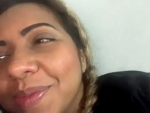 RochyKasdelan online show from October 30, 2025, 8:42 pm