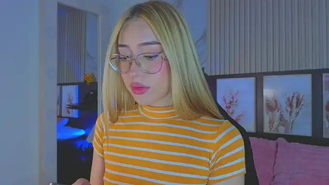 tokyoluu online show from October 3, 2025, 7:55 pm