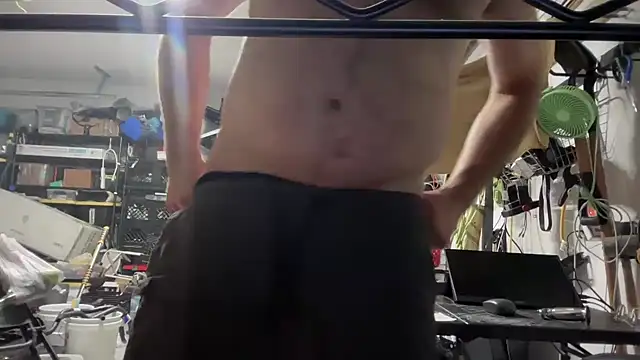 jasoncali305 online show from January 5, 2026, 7:39 pm