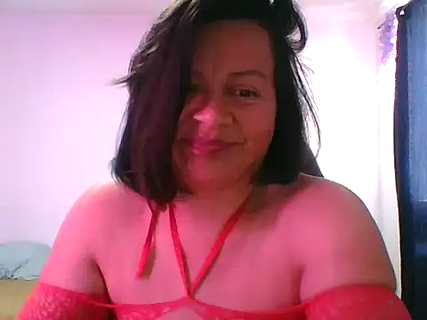 adri89-g online show from September 25, 2025, 3:38 pm