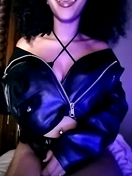 morena 925 online show from September 22, 2025, 10:12 pm