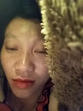 bonnie-00 online show from November 18, 2025, 5:17 pm