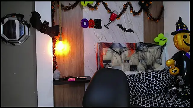 Snapshot of fire_drako_ chatting on October 22, 2025, 4:24 am fire drako online show from October 22, 2025, 4:24 am