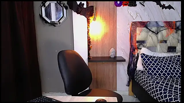 Snapshot of fire_drako_ chatting on October 22, 2025, 4:40 pm fire drako online show from October 22, 2025, 4:40 pm