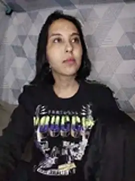 scarletoficial online show from June 6, 2026, 12:38 am