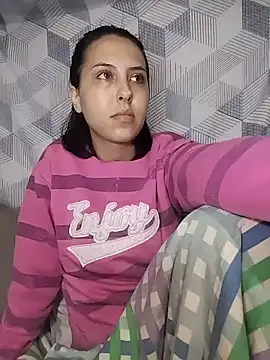 scarletoficial online show from June 23, 2026, 1:47 am