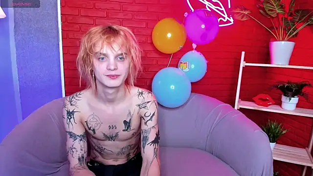 ArchiehalI online show from September 29, 2025, 8:35 pm