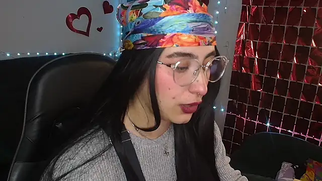 Miacatsito3 online show from May 24, 2026, 2:27 am