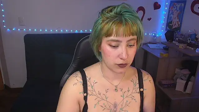 Miacatsito3 online show from July 16, 2026, 2:50 am