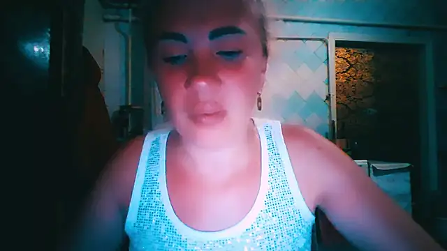 EmmaCat  online show from July 4, 2026, 5:30 pm