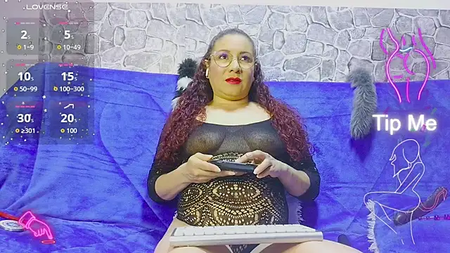 zamy x online show from October 24, 2025, 2:41 am