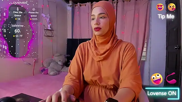 ShanaJamil online show from January 7, 2026, 12:18 pm