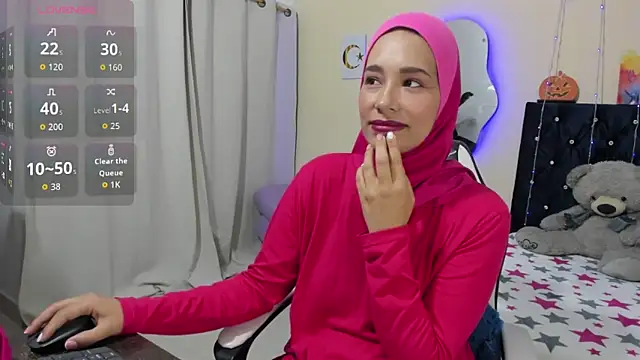 Snapshot of ShanaJamil chatting on March 5, 2026, 12:01 pm ShanaJamil online show from March 5, 2026, 12:01 pm