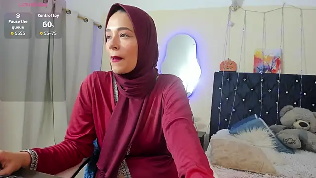 Snapshot of ShanaJamil chatting on April 6, 2026, 12:06 pm ShanaJamil online show from April 6, 2026, 12:06 pm