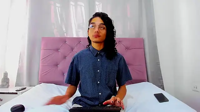 EthanBlackwoodd online show from January 8, 2026, 8:55 pm