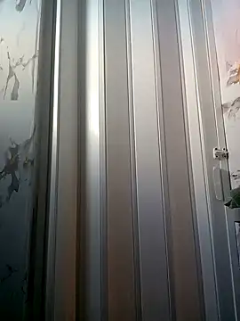 Snapshot of Rosabela04 chatting on October 13, 2025, 9:31 am Rosabela04 online show from October 13, 2025, 9:31 am