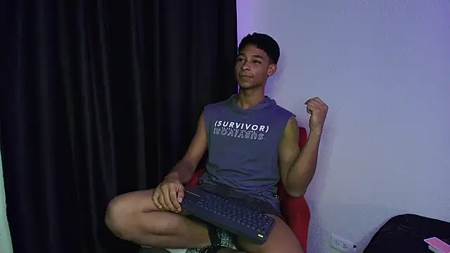 CoffeNaughty nom online show from September 30, 2025, 3:33 am