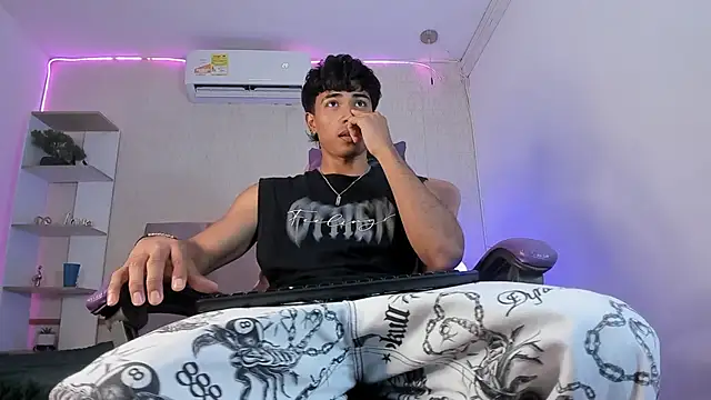 Jaycob Black1 online show from September 20, 2025, 10:00 pm