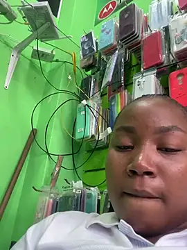 Karol sexy23 online show from February 12, 2026, 9:21 pm