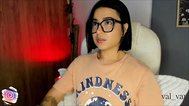 val varago online show from April 3, 2026, 4:10 am