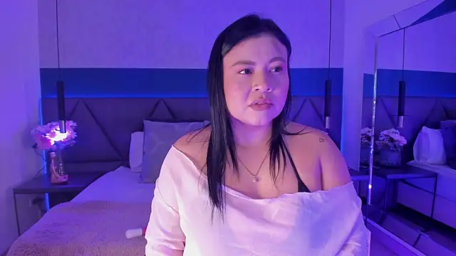 Amber Santana online show from June 19, 2026, 12:48 am