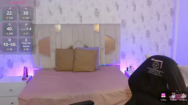 DAKOTA TAY1 online show from October 17, 2025, 11:35 am