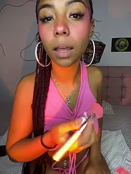 Snapshot of PrettyTiana_ chatting on November 22, 2025, 7:24 pm PrettyTiana online show from November 22, 2025, 7:24 pm