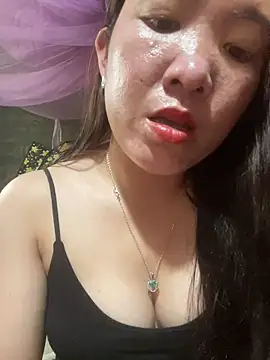 Luna-ass online show from October 28, 2025, 7:01 am